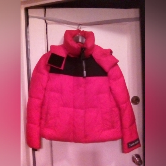 CALVIN KLEIN SKI JACKET IN PERFECT CONDITION! - Picture 6 of 9